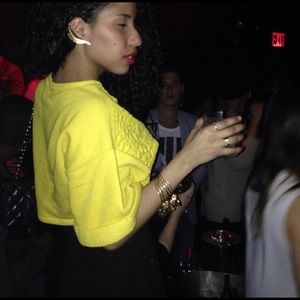 Yellow cropped sweater blouse